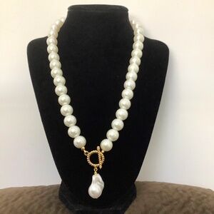 Elegant Stylish Vintage Baroque Faux Pearl Necklace